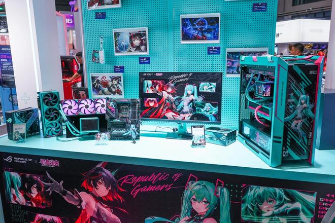 姬x初音未来版电竞显示器双模新品闪耀登场开元棋牌BW2025 ROG绝神 RO(图3)
