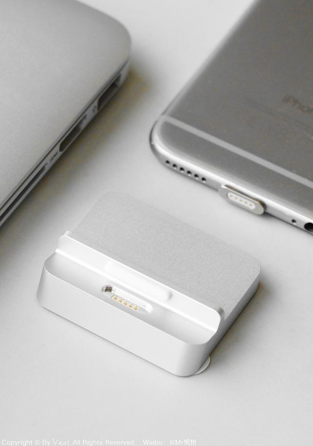 hone充电像放水杯一样简单开元棋牌这个磁吸底座 让iP(图5)