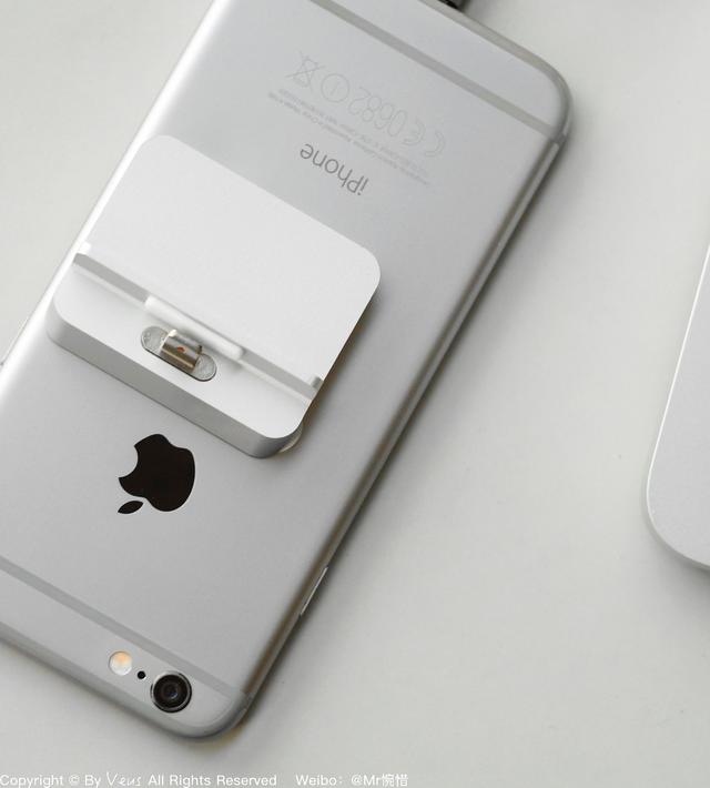 hone充电像放水杯一样简单开元棋牌这个磁吸底座 让iP(图9)